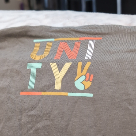 Gray Short Sleeve Tee with Unity Graphic - Picture 2 of 3